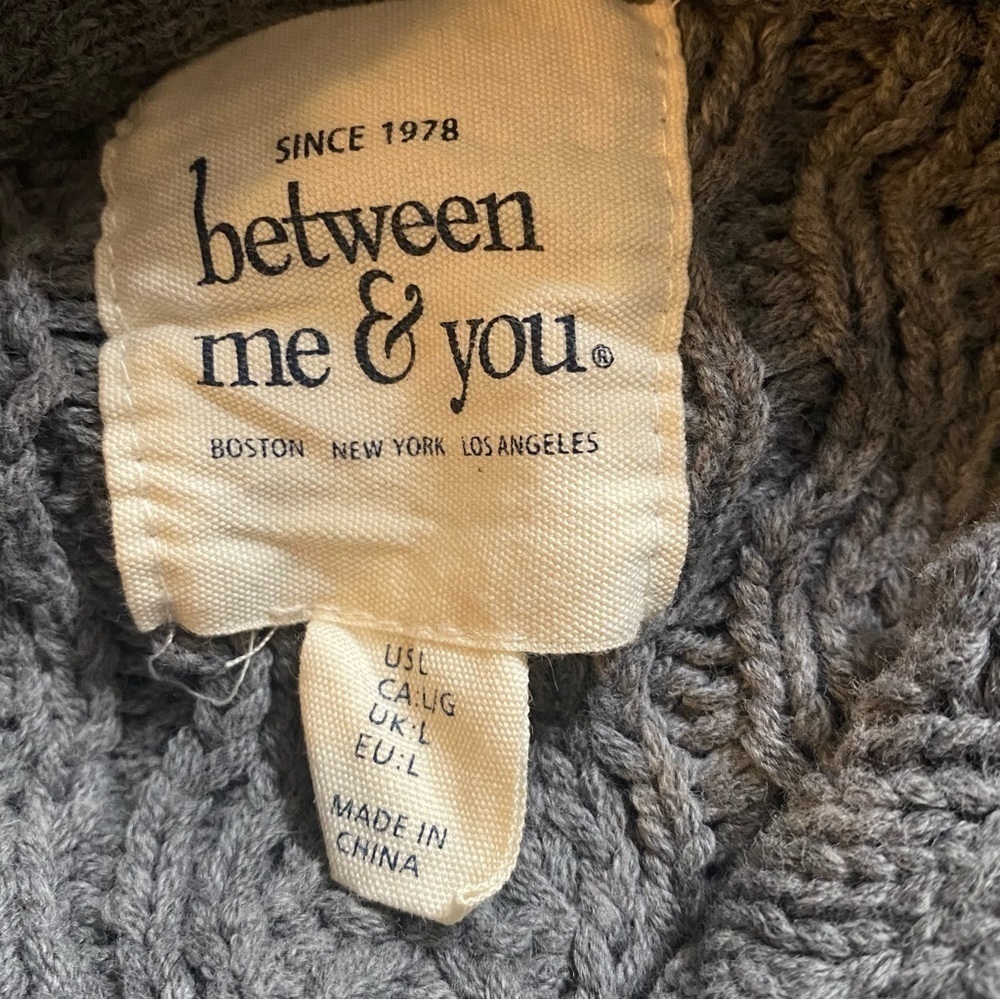 Between Me And You Ladies Sweater Gray Pull Over Oversized Cowl Neck - Picture 7 of 16